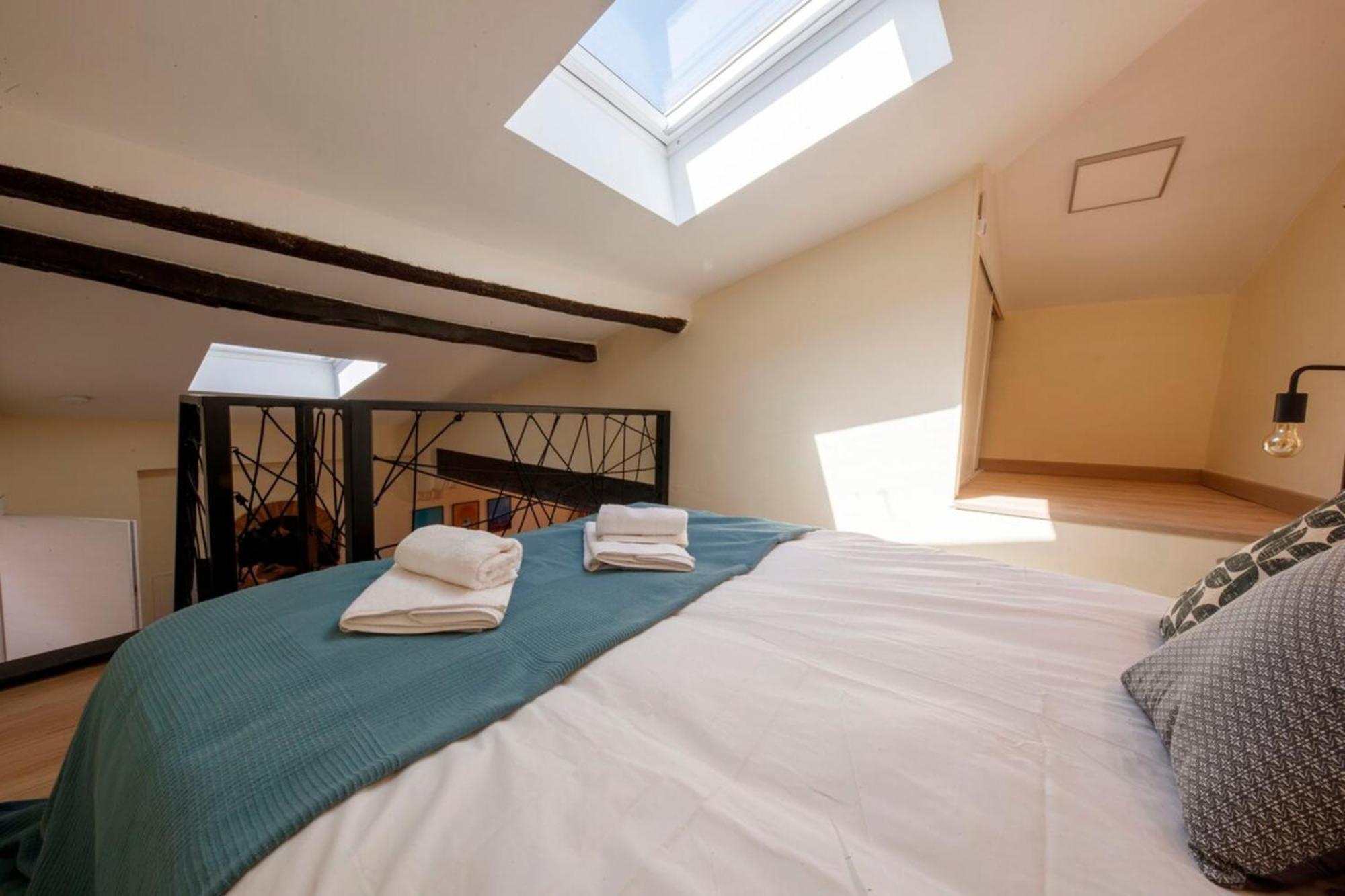 06A2 - Heart Of Old Nice Beautiful Renovated Apartment Екстериор снимка