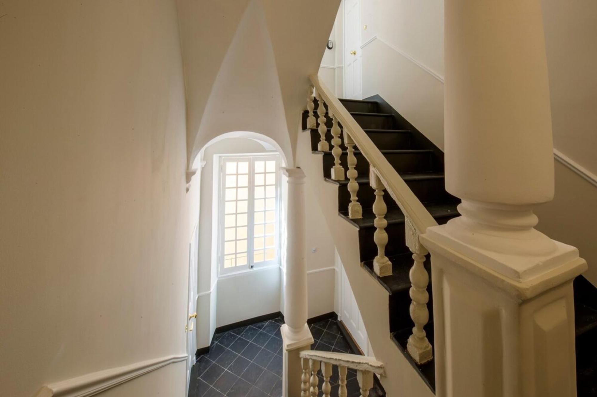 06A2 - Heart Of Old Nice Beautiful Renovated Apartment Екстериор снимка